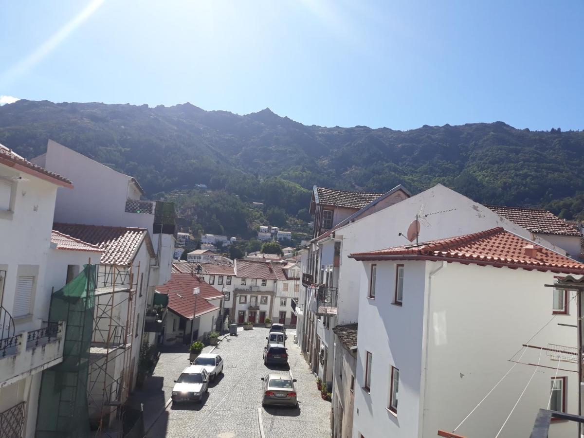 Apartmán A Mansao Do Me-Me Manteigas Exteriér fotografie