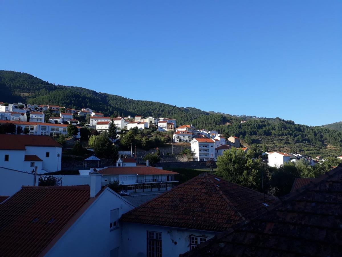 Apartmán A Mansao Do Me-Me Manteigas Exteriér fotografie